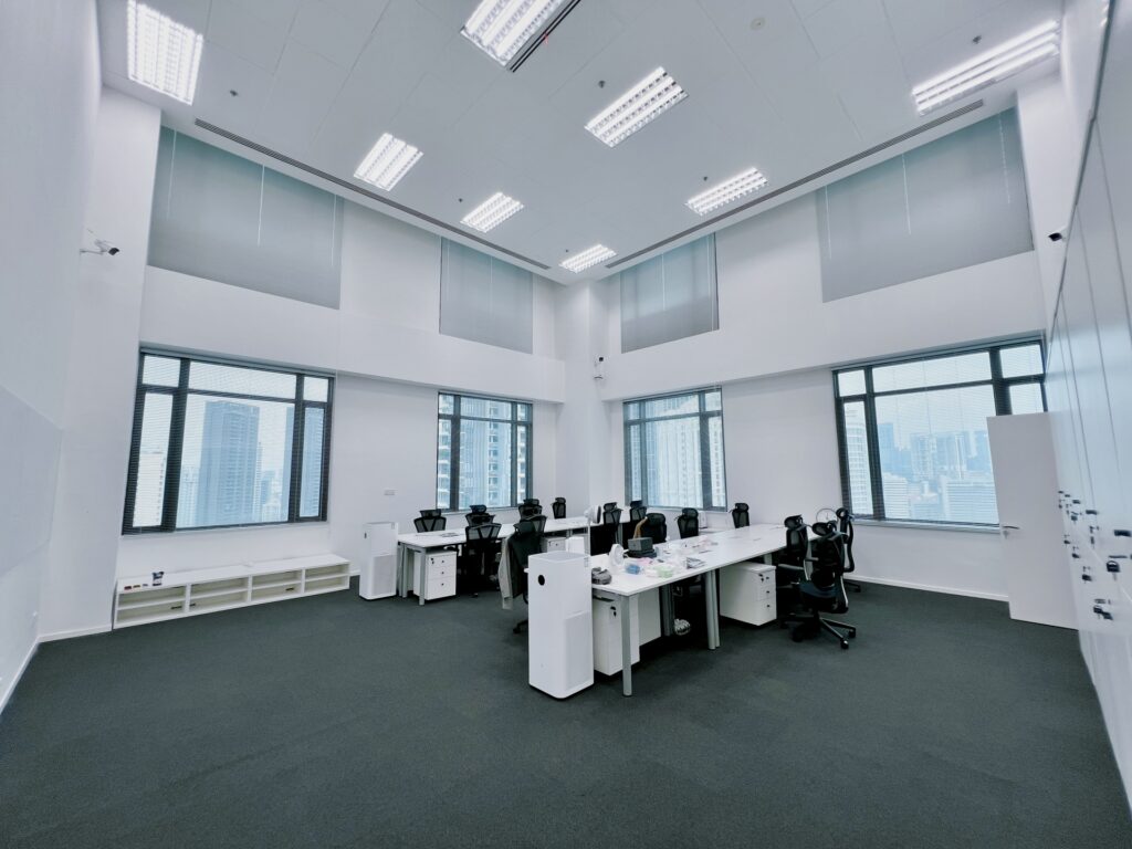 GREAT WORLD CITY | Bright Fitted Office | High Ceiling |