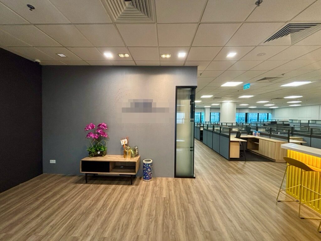 19c6e49d-e29e-40b8-843f-116c0485cfcb