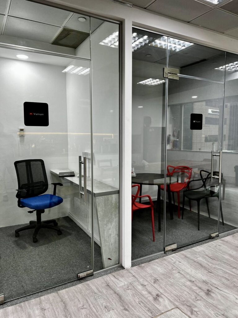 1fd6ee43-2ee0-458a-9f58-d03d91a627c4