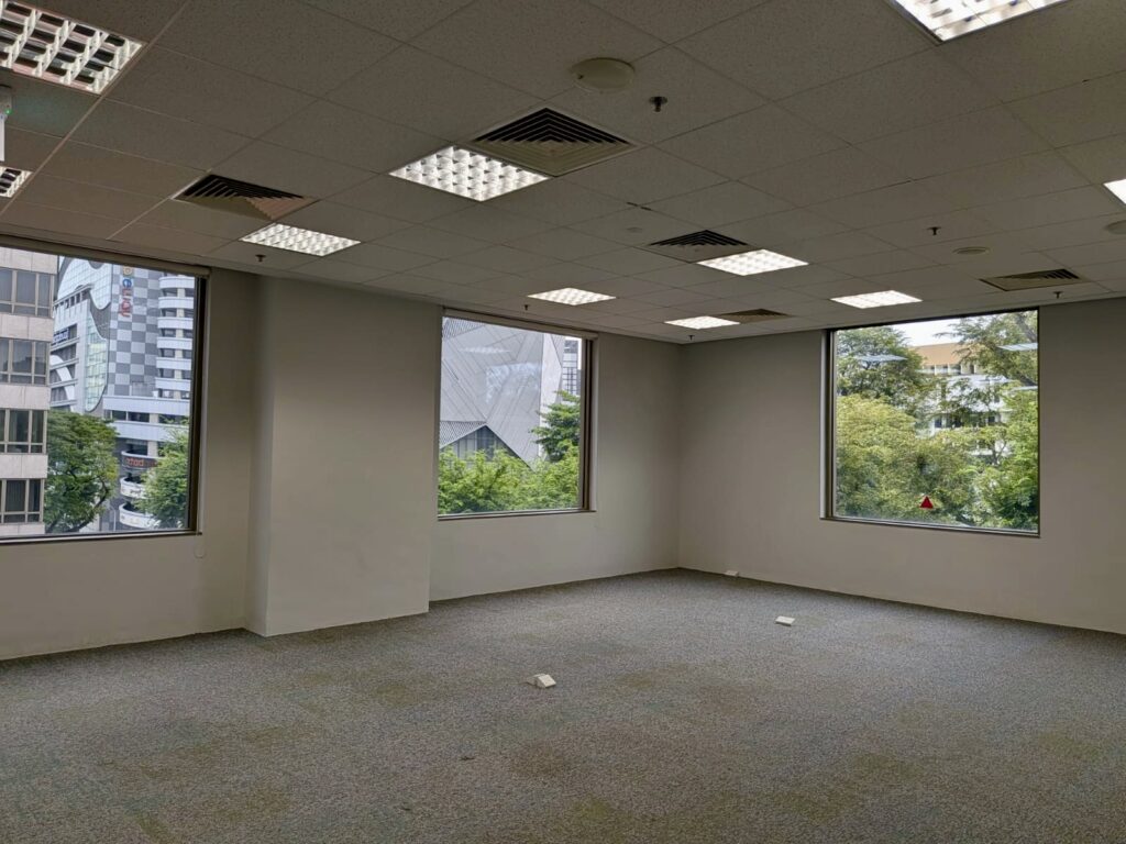 fc4dde07-8064-4c7a-8092-2576ba6f7964