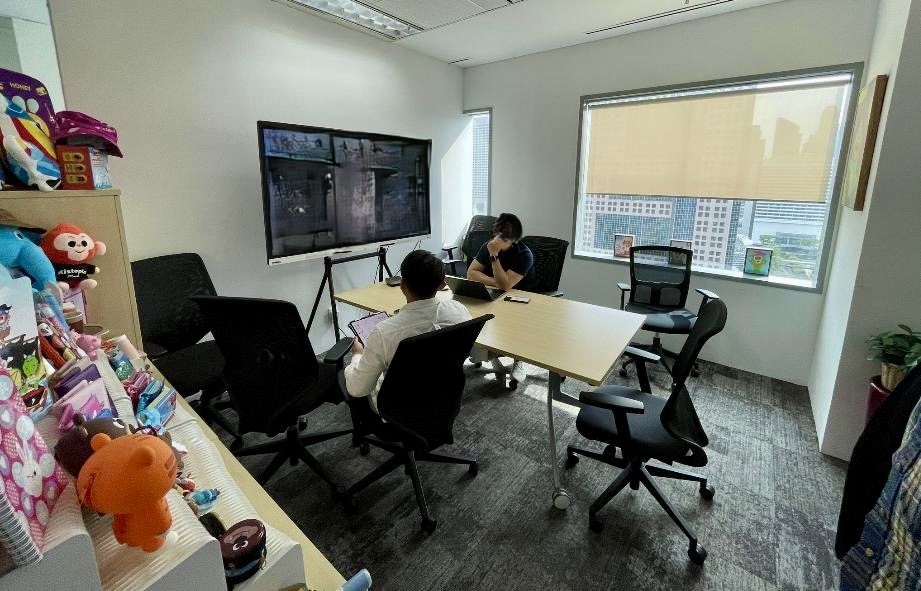 Suntec City – Fitted Office – Meeting Room