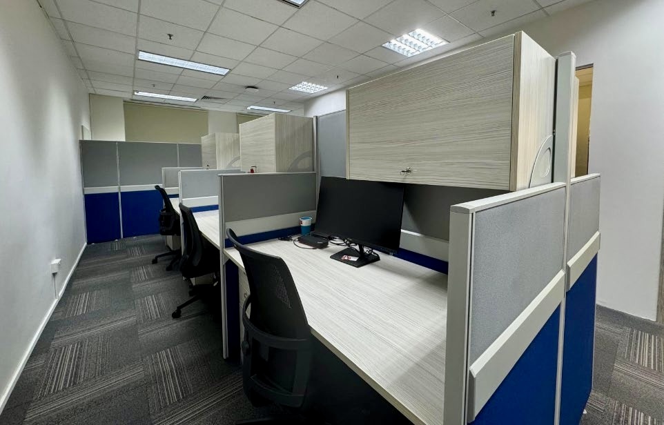 Suntec City – Fitted Office – Workstations (1)