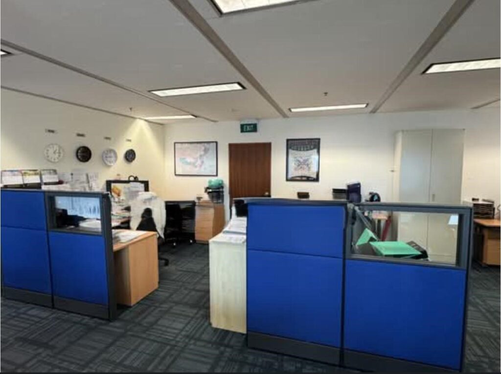 Bugis – Fitted Office – Workstations