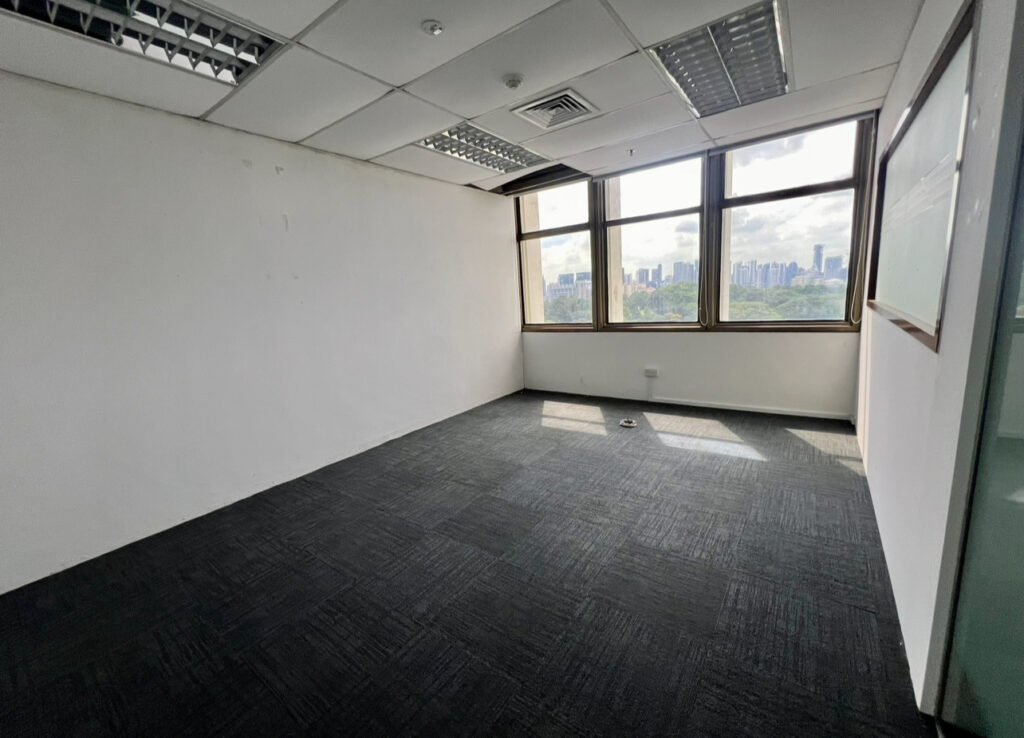 City Hall – Fitted Office – Manager’s Room