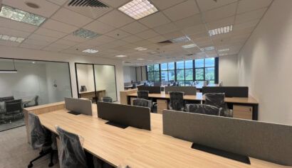 Dhoby Ghaut – Fitted Office – Workstations (1)