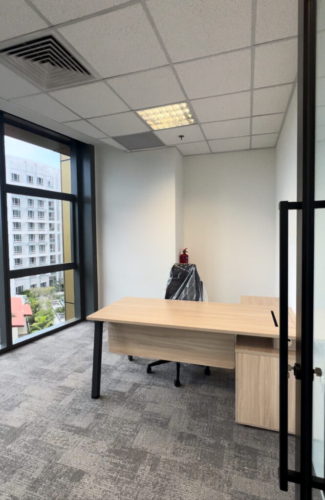 Dhoby Ghaut – Fitted Office – Manager’s Room