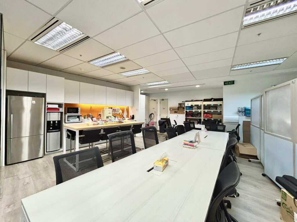 Novena – Fitted Office – Pantry Area